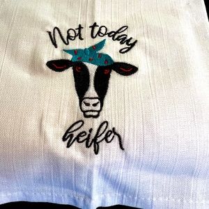 NWOT Flour-sack kitchen towel with cow monogram